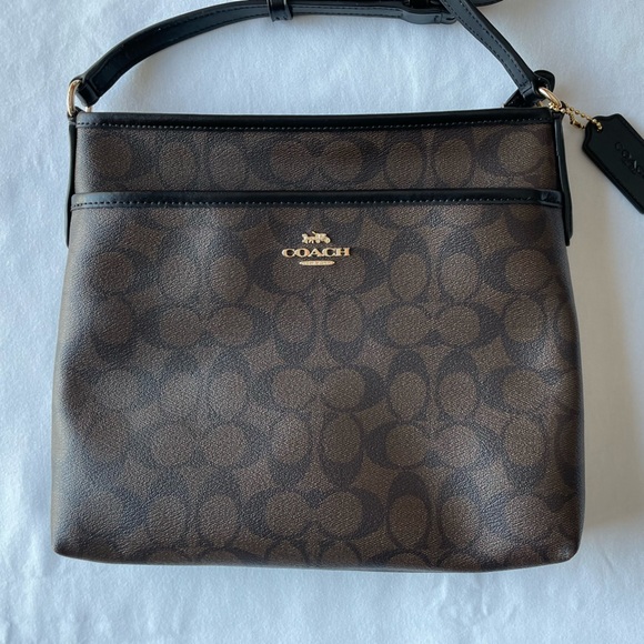 COACH | File Bag in Signature Canvas - Picture 2 of 5